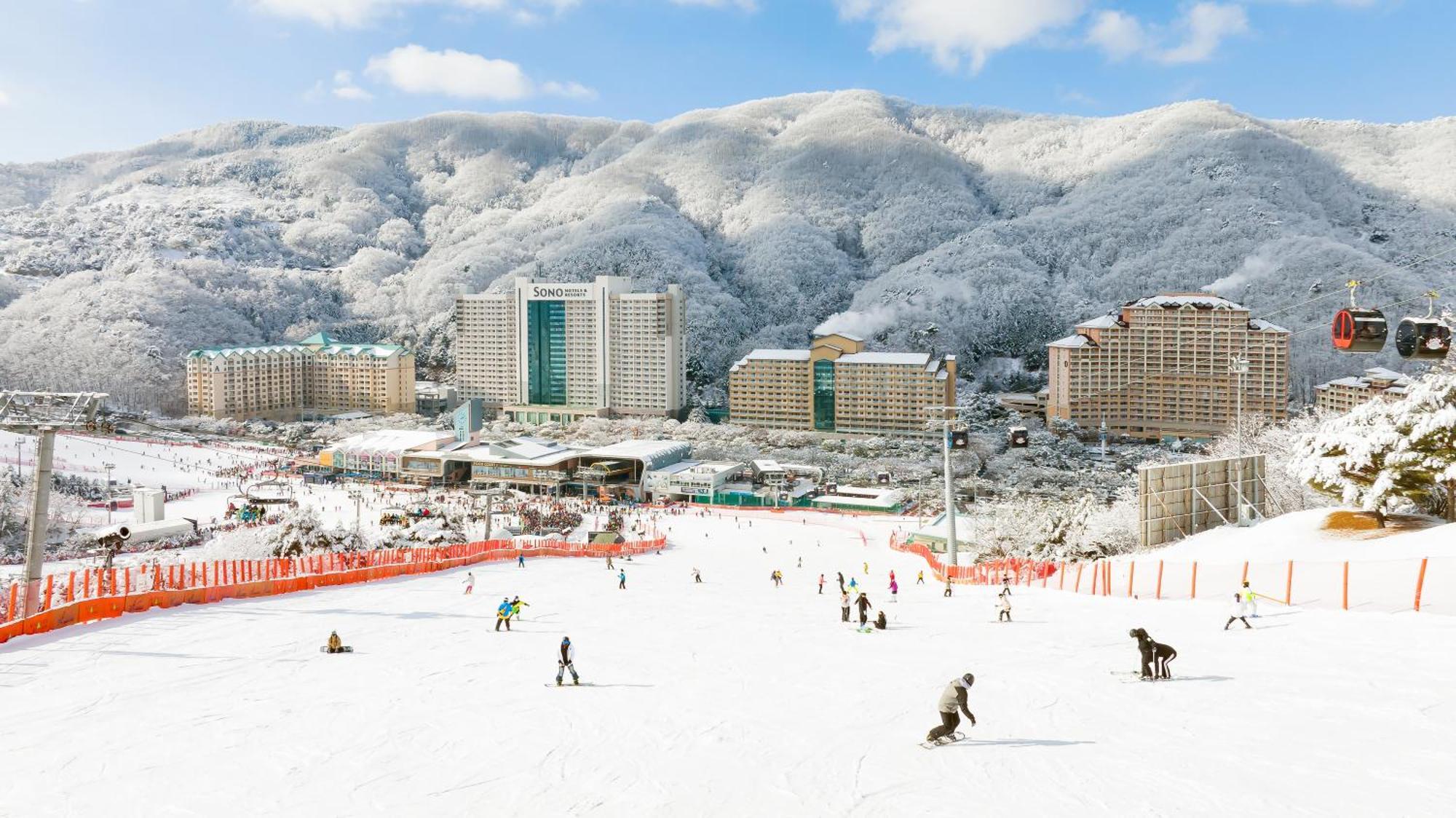 Sono Calm Vivaldipark Hotel Хонгчеон Екстериор снимка